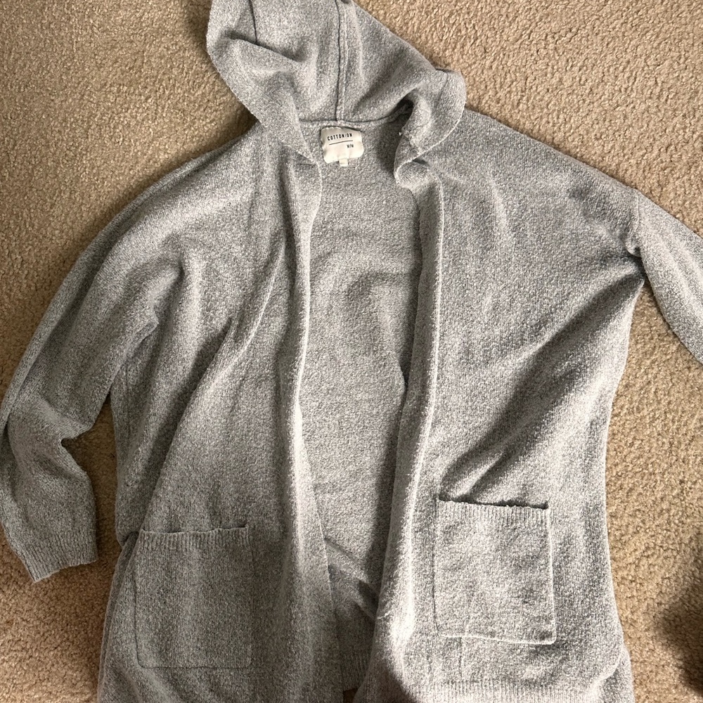Cotton On Light Gray Hooded Sweater